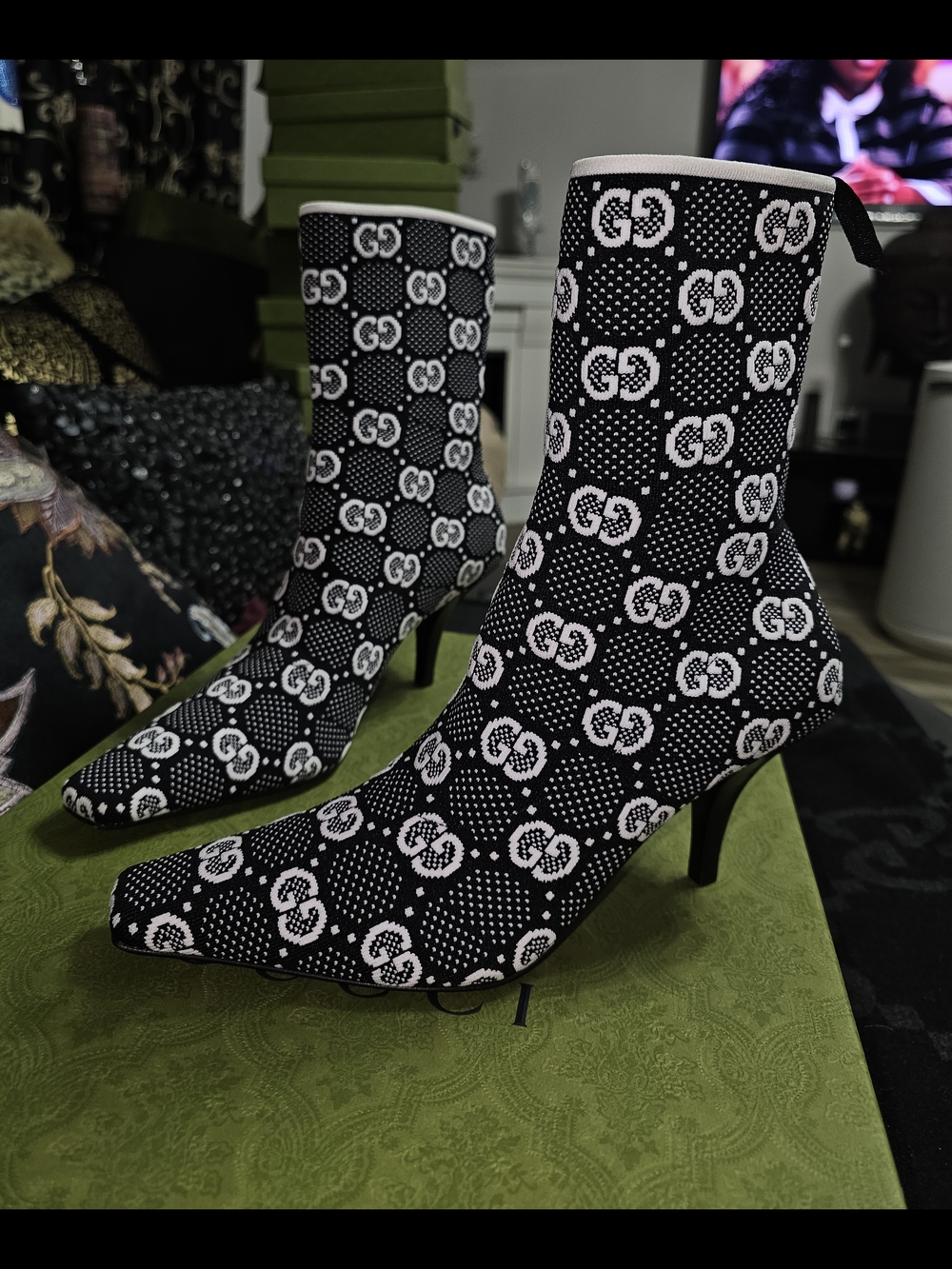 Gucci Black & White GG Monogram Pointed Toe Ankle Boots 37 - Picture 6 of 15